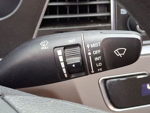 Used 2017 Hyundai Sonata SE image 22