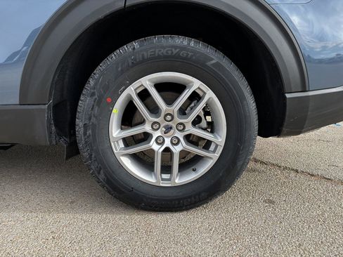 New 2026 Ford Explorer Active w/ Active Comfort Package image 34