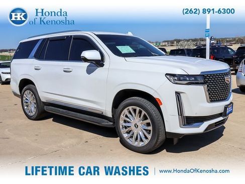 Used 2023 Cadillac Escalade Premium Luxury AWD/4WD image 7