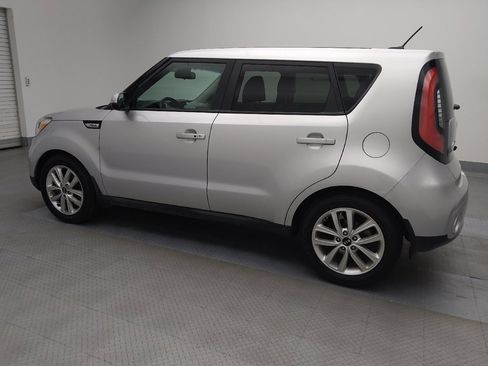 Used 2019 Kia Soul + w/ Primo Package image 3