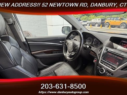 Used 2017 Acura MDX SH-AWD image 16