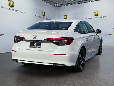 Used 2022 Honda Civic EX image 5