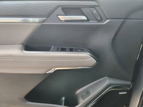 New 2026 GMC Acadia Elevation w/ Black Edition FWD image 15