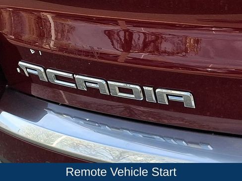 Used 2015 GMC Acadia SLT image 35