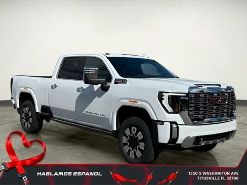 New 2026 GMC Sierra 2500 Denali w/ Denali Reserve Package image 15