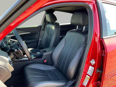 Certified 2025 Acura Integra A-Spec FWD image 21