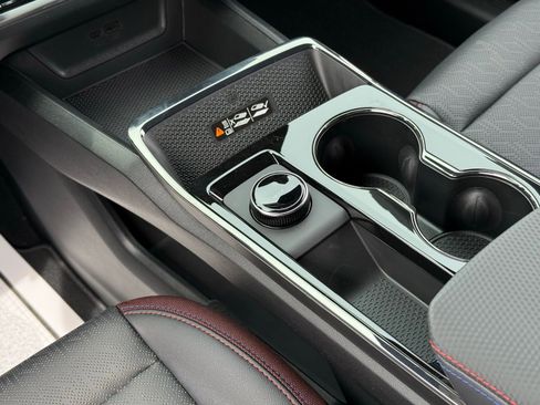 New 2026 Chevrolet Equinox RS AWD/4WD image 22