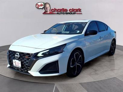 Certified 2023 Nissan Altima 2.5 SR w/ SR Premium Package