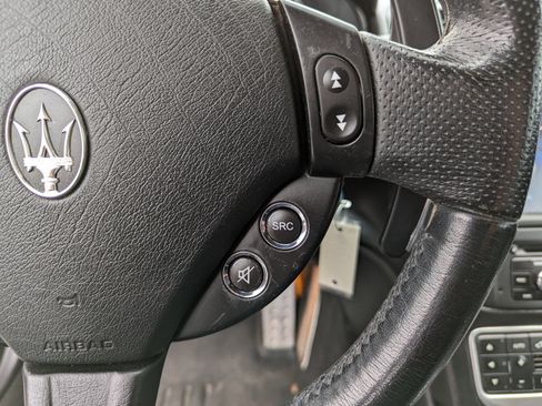 Used 2014 Maserati GranTurismo MC image 17