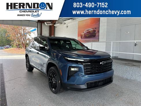 New 2026 Chevrolet Traverse LT w/ Midnight/Sport Edition image 1