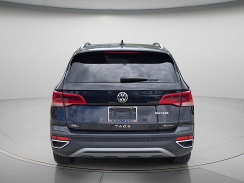 Used 2024 Volkswagen Taos SEL AWD/4WD image 6