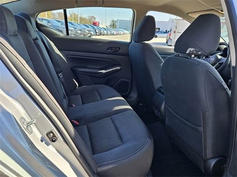 Used 2024 Nissan Altima 2.5 SV image 16