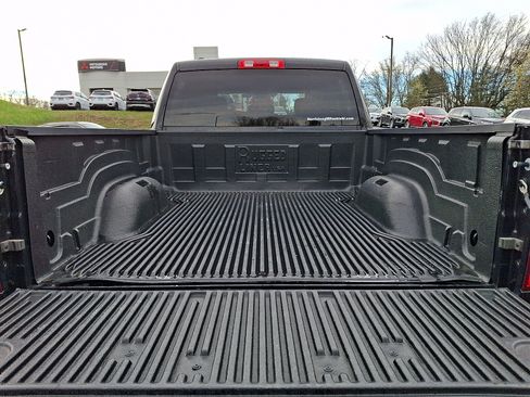 Used 2024 RAM 1500 Classic SLT AWD/4WD image 28