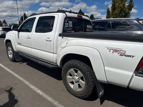 Used 2012 Toyota Tacoma 4x4 Double Cab w/ TRD Sport Pkg image 5
