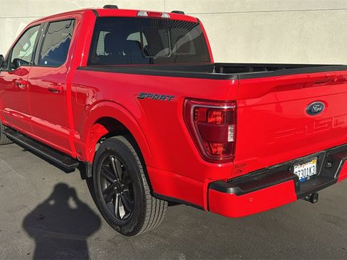 Certified 2021 Ford F150 XLT w/ Equipment Group 302A High image 4