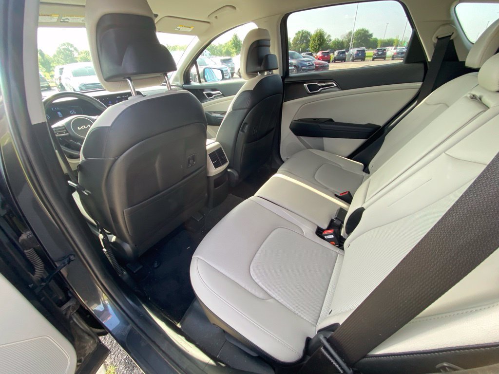 Certified 2024 Kia Sportage EX FWD image 23