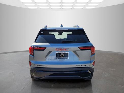 New 2026 GMC Terrain Elevation w/ Black Edition FWD image 5