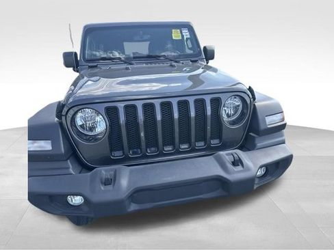 Used 2022 Jeep Wrangler Unlimited Sport AWD/4WD image 8
