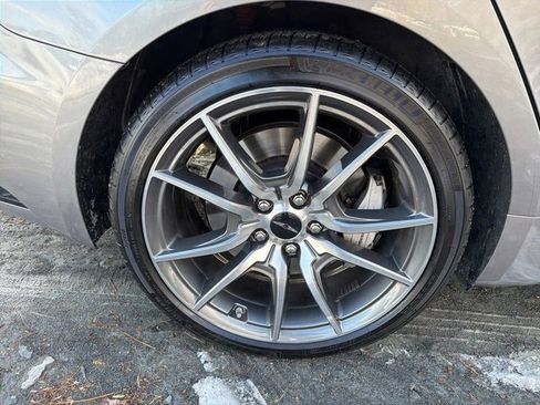 Used 2026 Genesis G70 2.5T Prestige image 7