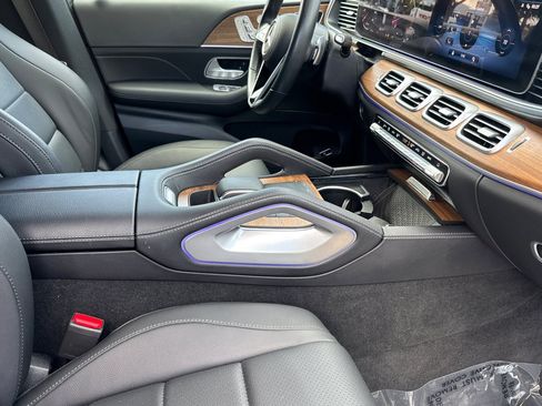 Used 2025 Mercedes-Benz GLE 350 4MATIC image 20