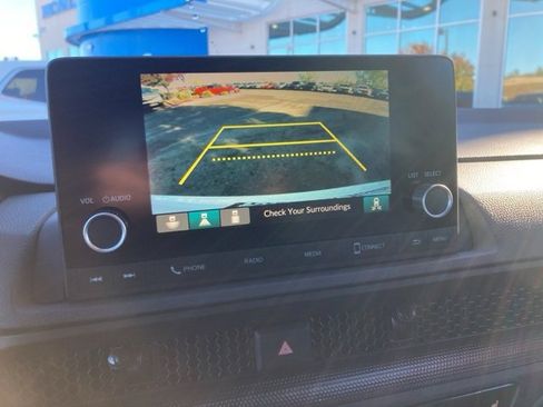 Certified 2025 Honda CR-V EX image 18