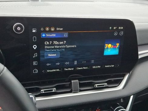 Used 2026 Chevrolet Equinox LT FWD image 16