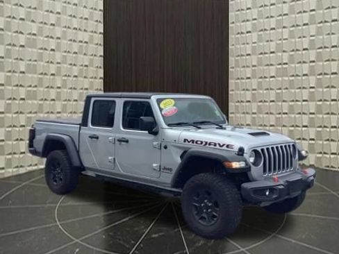 Certified 2023 Jeep Gladiator Mojave w/ Cold Weather Group AWD/4WD image 2