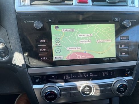 Used 2016 Subaru Legacy 2.5i Limited image 19