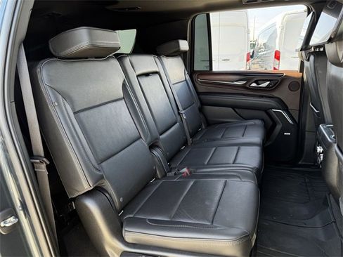 Used 2021 GMC Yukon XL Denali w/ Denali Ultimate Package image 33