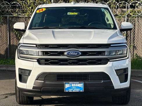 Certified 2024 Ford Expedition Max XLT image 6