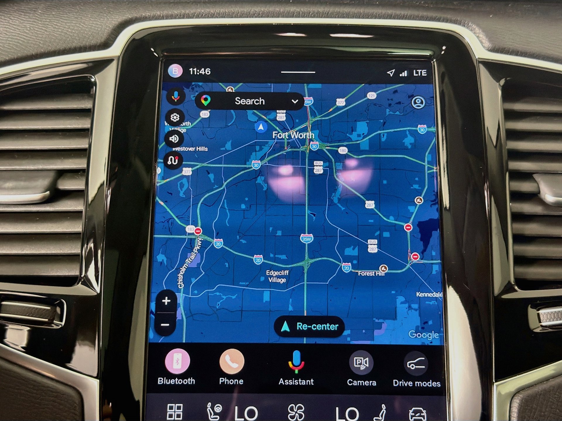 Certified 2024 Volvo XC90 T8 Plus AWD/4WD image 13