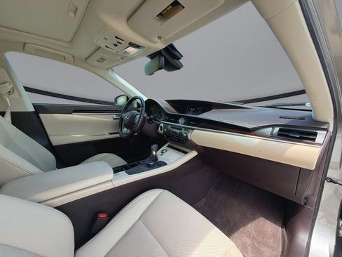 Used 2018 Lexus ES 350 w/ Premier Package FWD image 15