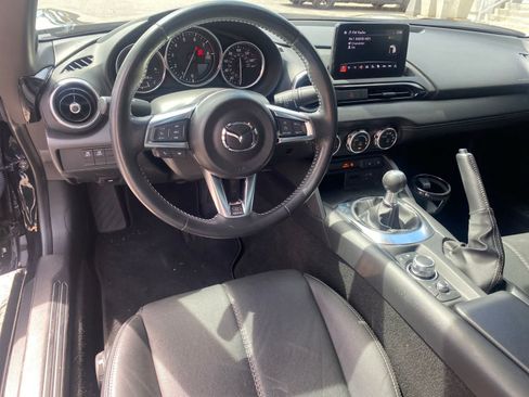 Used 2022 MAZDA MX-5 Miata RF Grand Touring RWD image 10