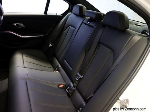 Certified 2023 BMW 330i xDrive Sedan w/ Convenience Package image 12