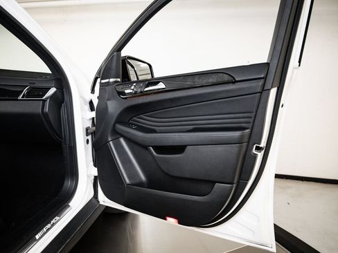 Used 2019 Mercedes-Benz GLE 43 AMG 4MATIC Coupe image 27