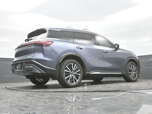 Used 2023 INFINITI QX60 Sensory AWD/4WD image 31