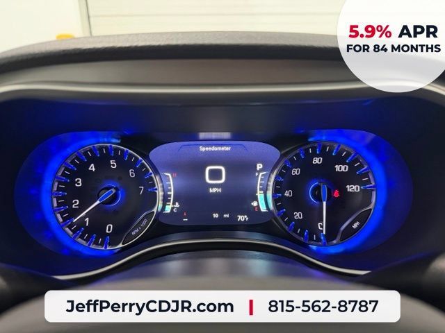 New 2027 Chrysler Pacifica Select AWD/4WD image 15