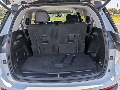 Used 2022 Jeep Grand Cherokee L Limited RWD image 36