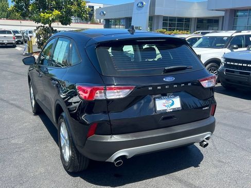 Certified 2022 Ford Escape S AWD/4WD image 9