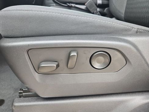 Used 2023 Chevrolet Silverado 1500 RST image 15