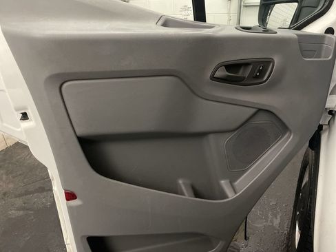 Used 2019 Ford Transit 150 148 Low Roof RWD image 13