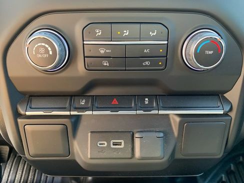 Certified 2024 Chevrolet Silverado 2500 W/T image 28