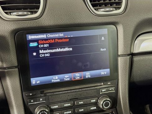 Used 2018 Porsche 718 Cayman image 14