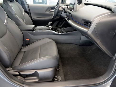 Used 2024 Toyota Prius Limited w/ Limited Premium Package AWD/4WD image 31