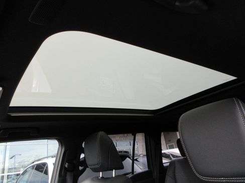 Used 2026 Lexus GX 550 w/ Cold Area Package image 18