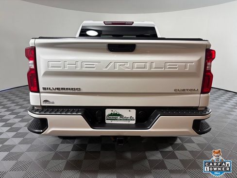 Used 2021 Chevrolet Silverado 1500 Custom AWD/4WD image 9