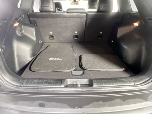 Used 2022 Jeep Cherokee Trailhawk w/ Premium Leather Package image 24