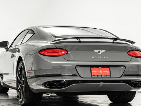 Used 2024 Bentley Continental GT V8 image 7