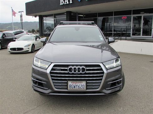 Used 2018 Audi Q7 3.0T Premium Plus w/ Premium Plus Package image 2