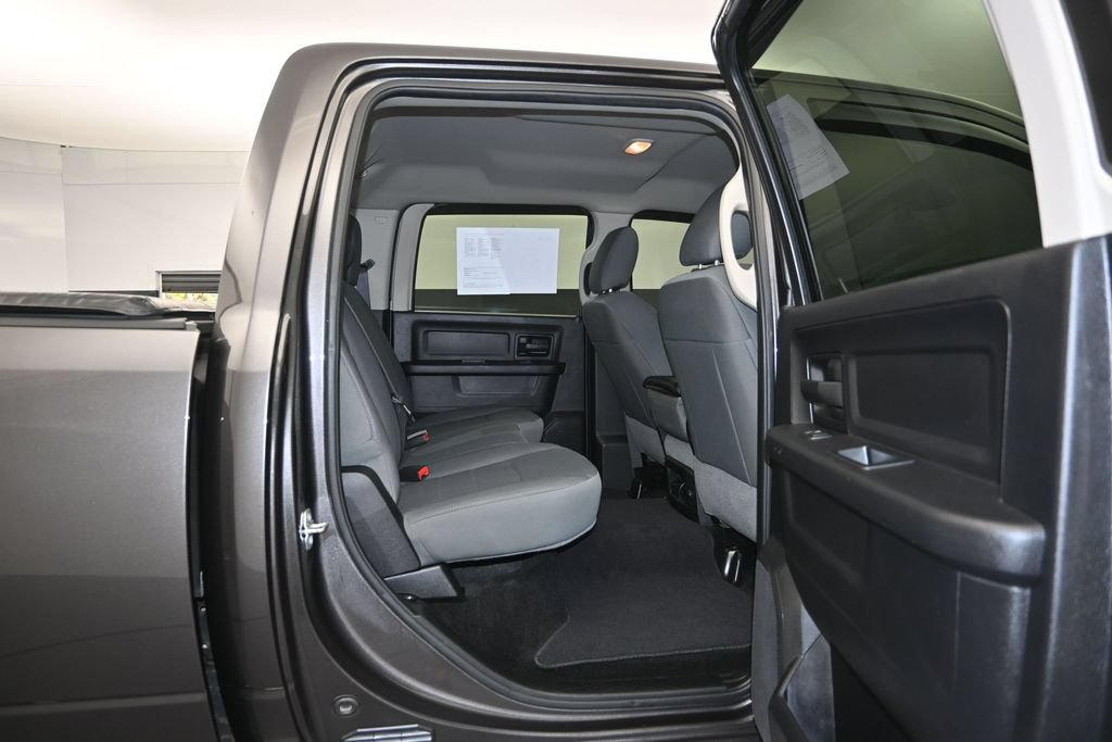 Used 2016 RAM 2500 Tradesman w/ Chrome Appearance Group AWD/4WD image 24